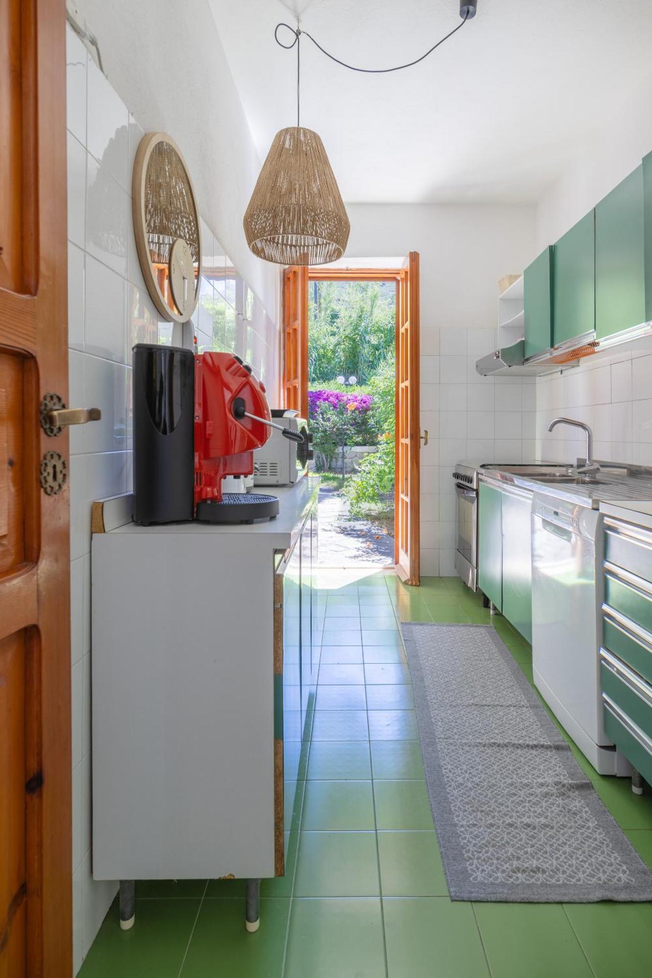 Villa Con Giardino Esclusivo Di 1000 Mq, Piscina, Tennis, Calcio, Bocce Forio (Isola d'Ischia)